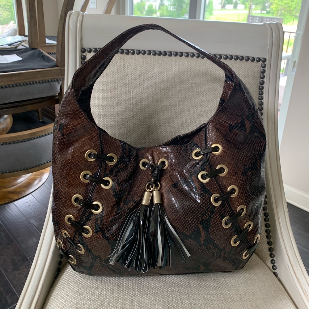 BRAND NEW NEVER USED MICHAEL KORS BAG
